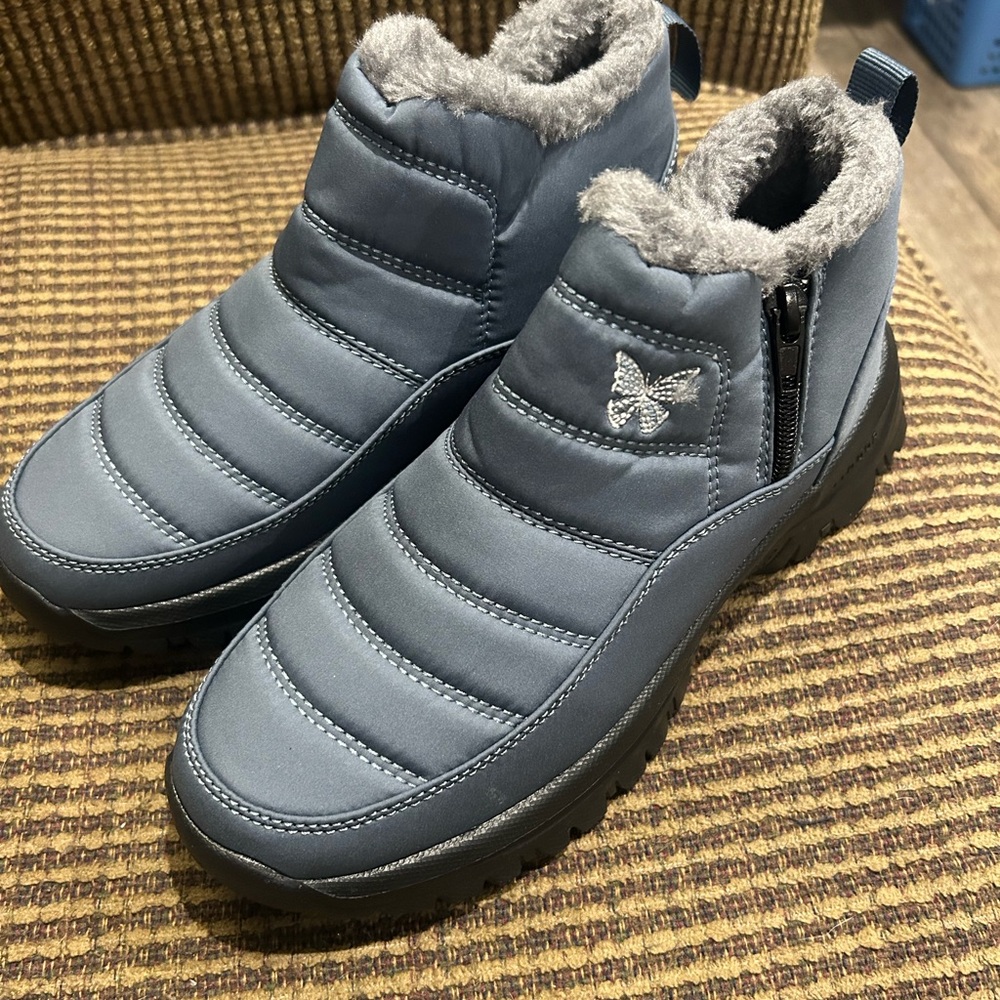 Quilted Ankle Winter Booties with Faux Fur Lining - Slate Blue